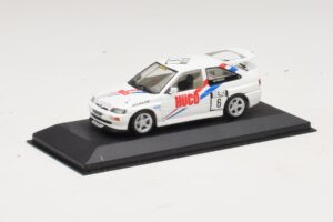 Ford Escort RS Cosworth Wolf Racing #6 Uetrecht DTT 1994 Minichamps 1:43 430948206 Metal - imagem 2 de 4