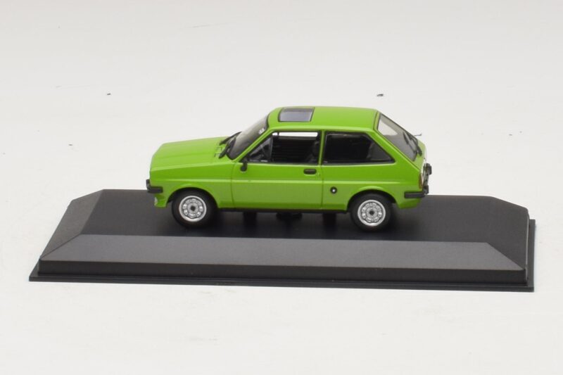 Ford Fiesta Mk1 Verde Claro Maxichamps 1:43 Ford Fiesta Mk1 Verde Claro Maxichamps 1:43 940085100 Metal