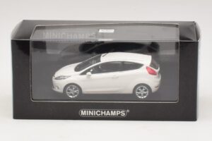 Ford Fiesta Mk6 Branco Minichamps 1:43 400088002 Metal - imagem 4 de 4