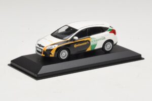 Ford Focus Carro Tecnológico a Gasolina Continental Schaeffler Caixa de Substituição Minichamps 1:43 AB65A-R1 Metal - imagem 2 de 4