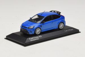Ford Focus RS Mk2 Azul Metálico Minichamps 1:43 400088101 Metal - imagem 2 de 4