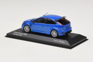 Ford Focus RS Mk2 Azul Metálico Minichamps 1:43 400088101 Metal - imagem 3 de 4
