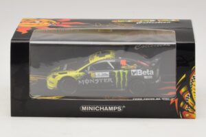 Ford Focus RS WRC #46 V. Rossi / C. Cassina Monza Rally Show 2009 Minichamps 1:43 400098946 Metal - imagem 5 de 5