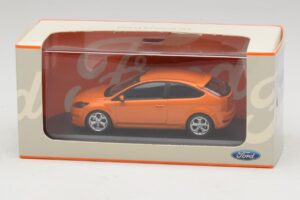 Ford Focus ST Mk2 Electric Orange Minichamps 1:43 400087302 Metal - imagem 4 de 4