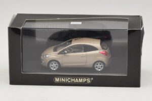 Ford Ka Mk2 Bronze Metallic Minichamps 1:43 FORD007 Metal - imagem 4 de 4