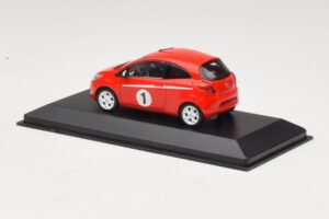 Ford Ka Mk2 Grand Prix Pacote De Estilo Vermelho Minichamps 1:43 400088201 Metal - imagem 3 de 4