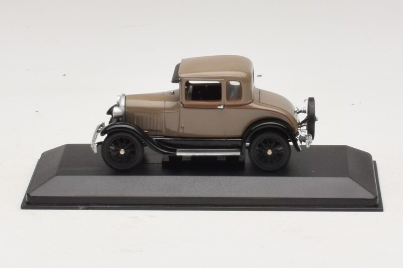 Ford Model A Standard Coupe Bege Minichamps 1:43 Ford Model A Standard Coupe Bege Minichamps 1:43 400082102 Metal