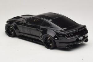 Ford Mustang GT Toshi Preto GT Spirit 1:18 GT061 Resina - imagem 5 de 6