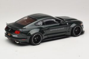 Ford Mustang Liberty Walk Verde GT Spirit 1:18 GT838 Resina - imagem 2 de 6