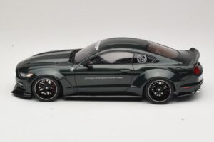 Ford Mustang Liberty Walk Verde GT Spirit 1:18 GT838 Resina - imagem 3 de 6
