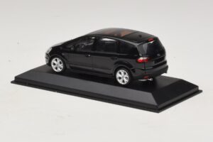 Ford S-Max Preto Metálico Minichamps 1:43 400085400 Metal - imagem 3 de 4
