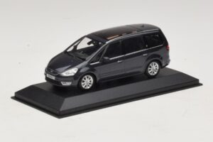 Ford S-Max Dark Grey Metallic Minichamps 1:43 400085400-P1 Metal - imagem 2 de 4