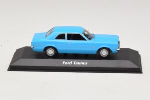 Ford Taunus TC Coupé Azul Claro Maxichamps 1:43 940081301 Metal