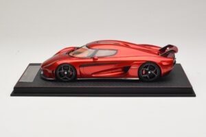 Koenigsegg Regera Candy Apple Red FrontiArt 1:18 AS010-77 Resina - imagem 3 de 7