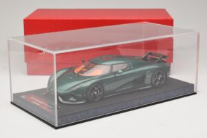Koenigsegg Regera Carbono Verde Tingido FrontiArt 1:18 AS010-110 Resina - imagem 7 de 7