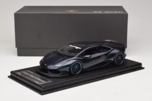 Lamborghini Huracan Liberty Walk Chameleon Blue GS Model 1:18 REMC045 Resina - imagem 6 de 7