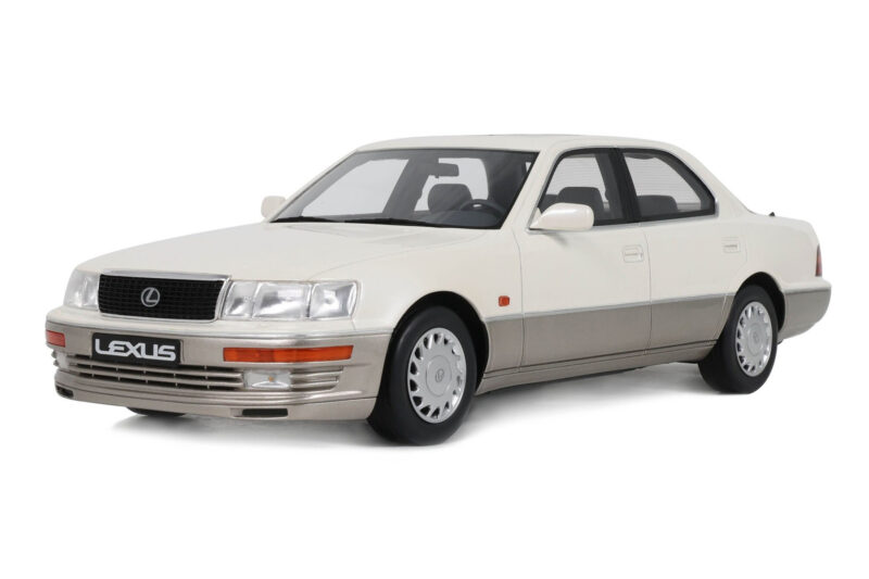 Lexus LS 400 XF10 Diamond White Pearl Otto 1:18 Lexus LS 400 XF10 Diamond White Pearl Otto 1:18 OT1277 Resina