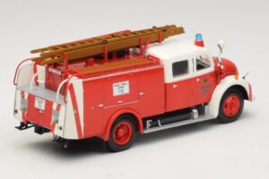 Magirus-Deutz Merkur TLF 16 Bombeiros Dortmund Minichamps 1:43 439141972 Metal - imagem 2 de 6
