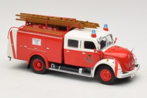 Magirus-Deutz Merkur TLF 16 Bombeiros Dortmund Minichamps 1:43 439141972 Metal - imagem 4 de 6