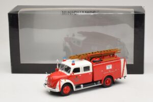 Magirus-Deutz Merkur TLF 16 Bombeiros Dortmund Minichamps 1:43 439141972 Metal - imagem 6 de 6