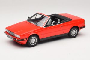 Maserati Biturbo Spyder Vermelho Minichamps 1:18 107123530 Resina