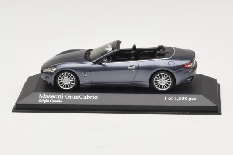 Maserati GranCabrio Cinzento Metalizado Minichamps 1:43 400123931 Metal