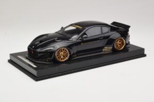 Maserati GranTurismo Liberty Walk Preto com Jantes Douradas AB Models 1:18 MAS-LB08-C Resina