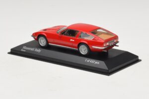 Maserati Indy Vermelho Minichamps 1:43 437123120 Metal - imagem 3 de 4