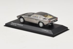 Maserati Khamsin Grey Metallic Minichamps 1:43 437123220 Metal - imagem 3 de 4