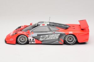 McLaren F1 GTR Lark #44 Tsuchiya / Ayles 24 Hours of Le Mans 1997 Minichamps 1:18 530133744 Metal - imagem 4 de 8
