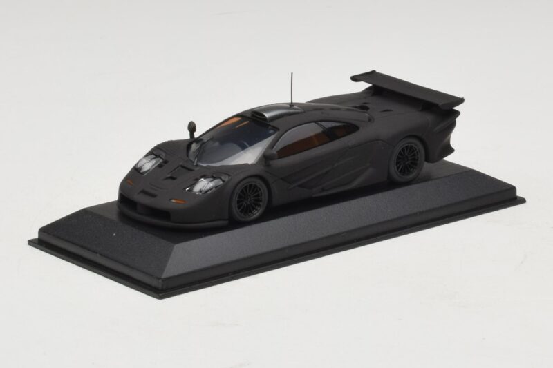 McLaren F1 GTR Longtail Preto Fosco 1997 Minichamps 1:43 MCLAREN010 Metal