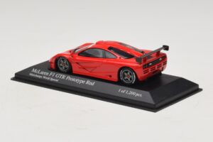 McLaren F1 GTR Prototype World Special Vermelho Minichamps 1:43 MCLAREN007 Metal - imagem 2 de 4