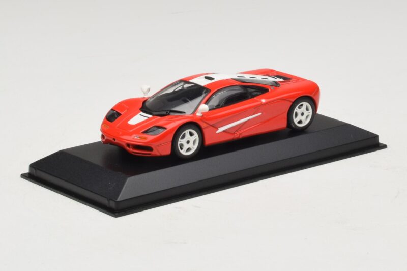McLaren F1 Vermelho Com Riscas Brancas Minichamps 1:43 McLaren F1 Vermelho Com Riscas Brancas Minichamps 1:43 MCLAREN005 Metal