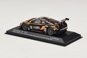 McLaren MP4-12C GT3 #16 Boutsen Racing Schmetz / Demirdjian 24 Hours of Spa 2014 Minichamps 1:43 437141316 Metal - imagem 3 de 4