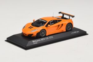 McLaren MP4-12C GT3 Street Laranja Minichamps 1:43 437121399 Metal - imagem 2 de 4