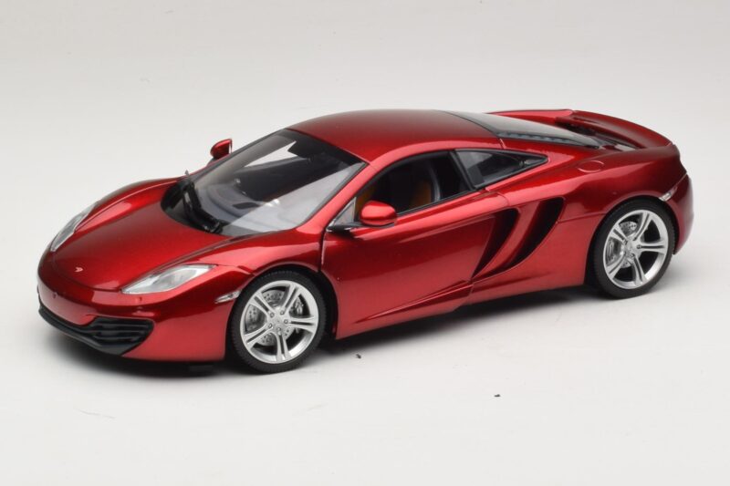 McLaren MP4-12C Vermelho Metálico Minichamps 1:18 110133022 Metal