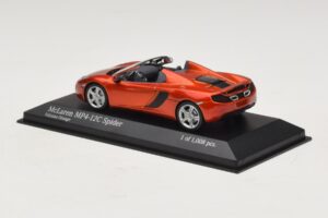 McLaren MP4-12C Spider Laranja Metálico Minichamps 1:43 530133030 Metal - imagem 3 de 4