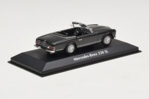 Mercedes 230 SL W113 Cinzento Maxichamps 1:43 94003231 Metal - imagem 2 de 4