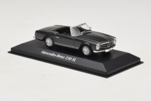 Mercedes 230 SL W113 Cinzento Maxichamps 1:43 94003231 Metal - imagem 3 de 4