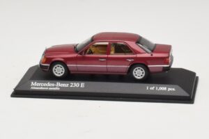 Mercedes 230E W124 Vermelho Metálico Minichamps 1:43 400037001 Metal