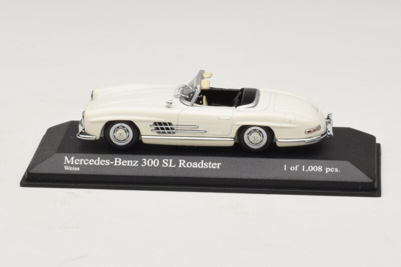 Mercedes 300 SL W198 Roadster Branco Minichamps 1:43 Mercedes 300 SL W198 Roadster Branco Minichamps 1:43 400039034 Metal