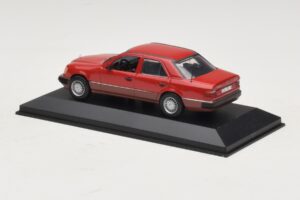Mercedes 300D W124 Turbo Vermelho Minichamps 1:43 3210 Metal - imagem 3 de 4