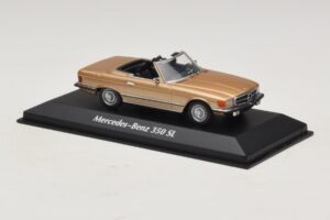 Mercedes 350 SL R107 Dourado Maxichamps 1:43 940033431 Metal - imagem 3 de 4