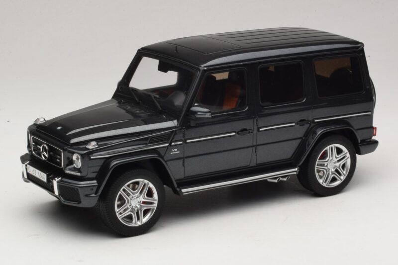Mercedes AMG G63 W463 Preto GT Spirit 1:18 GT035 Resina
