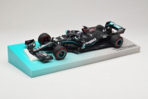Mercedes AMG Petronas W11 EQ Performance #44 L. Hamilton 91st F1 Win Eifel GP 2020 Minichamps 1:18 113201144 Metal - imagem 2 de 6