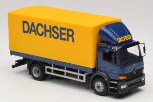 Mercedes Atego Dachser Minichamps 1:43 439380022 Metal - imagem 4 de 6