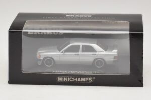 Mercedes Brabus 3.6S 190E W201 Prata Minichamps 1:43 437032604 Metal - imagem 5 de 5