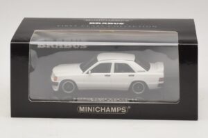 Mercedes Brabus 3.6S 190E W201 Branco Minichamps 1:43 437032602 Metal - imagem 5 de 5