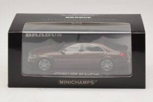 Mercedes Brabus 850 S63 W222 Castanho Metálico Minichamps 1:43 437034202 Metal - imagem 5 de 5