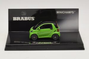 Mercedes Brabus Ultimate 120 Verde Minichamps 1:43 437032700 Metal